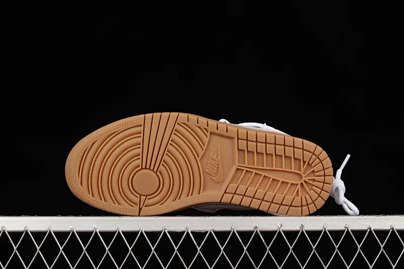 All categories Air Jordan Jordan series basketball shoes Air Jordan 1 Low Air Jordan 1 Low AJ1 Joe 1 customized version Vibe flavor deconstruction sports culture basketball shoes DC0774-601